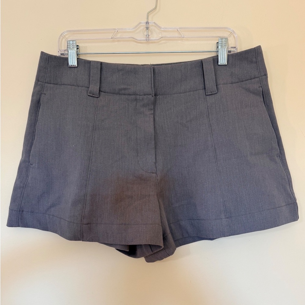 American Eagle High-Rise Trouser Shorts Gray Stretch Size 10